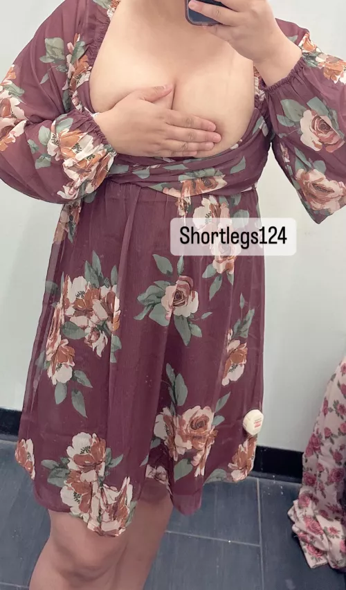 Slut for them store guys by shortlegs124