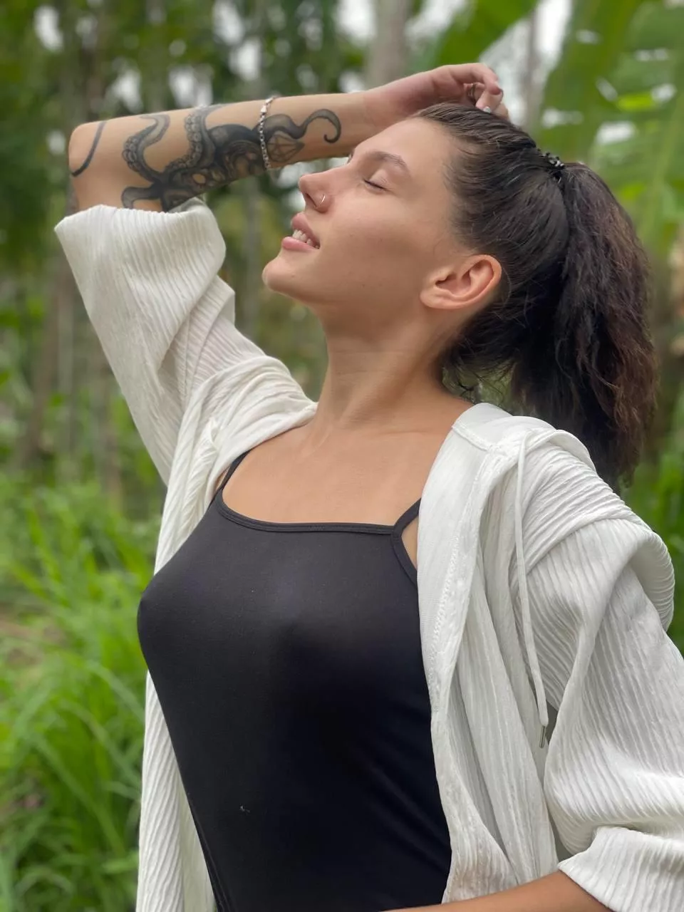 This dress shines when worn braless posted by Little_Eva_20