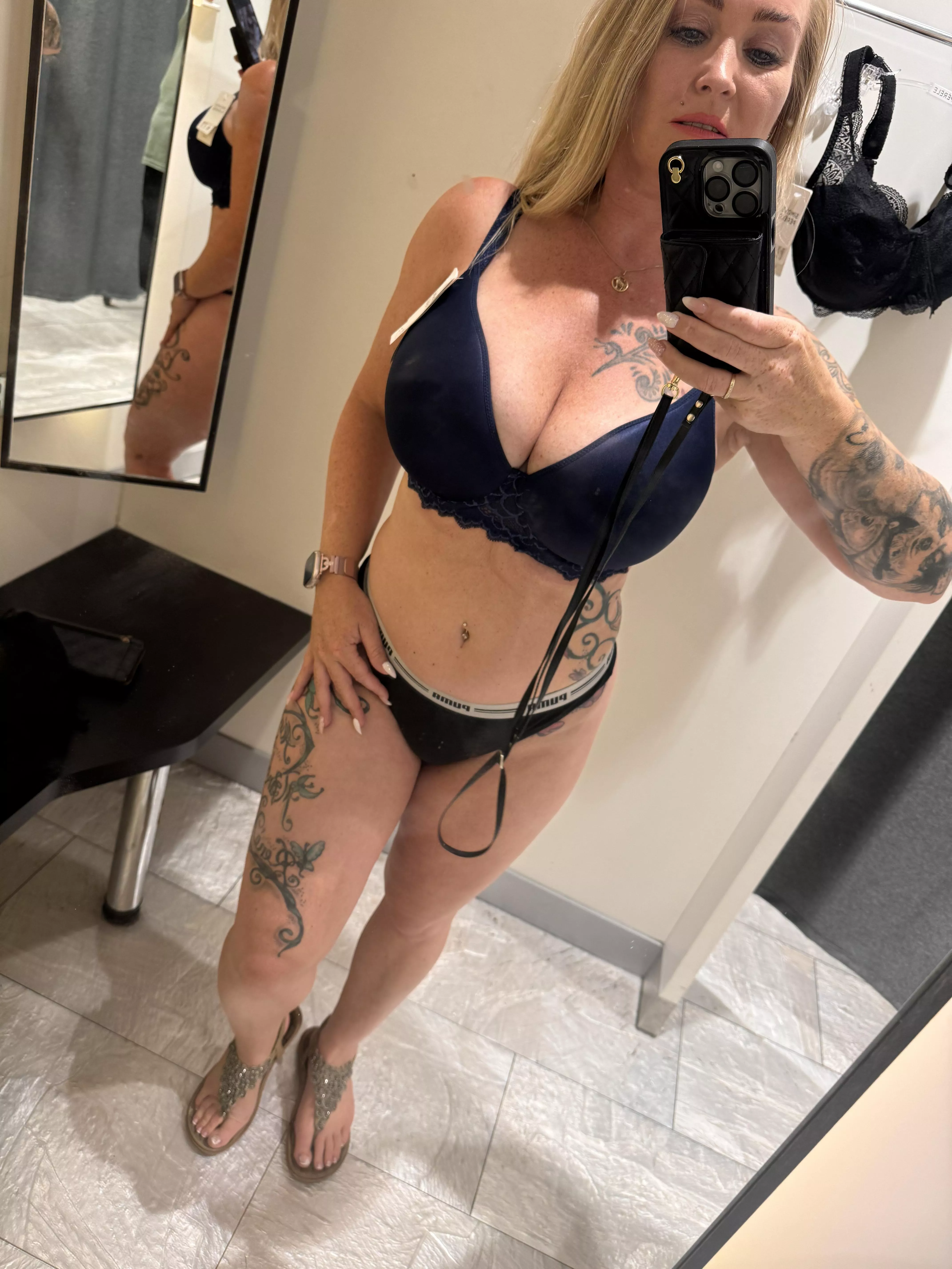 trying new bra posted by DragonDreamer22