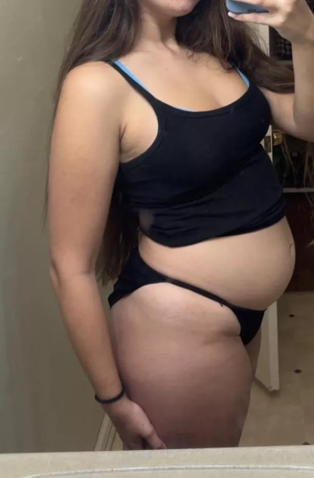 bloat pain = the best pain ever  posted by Millergirll611