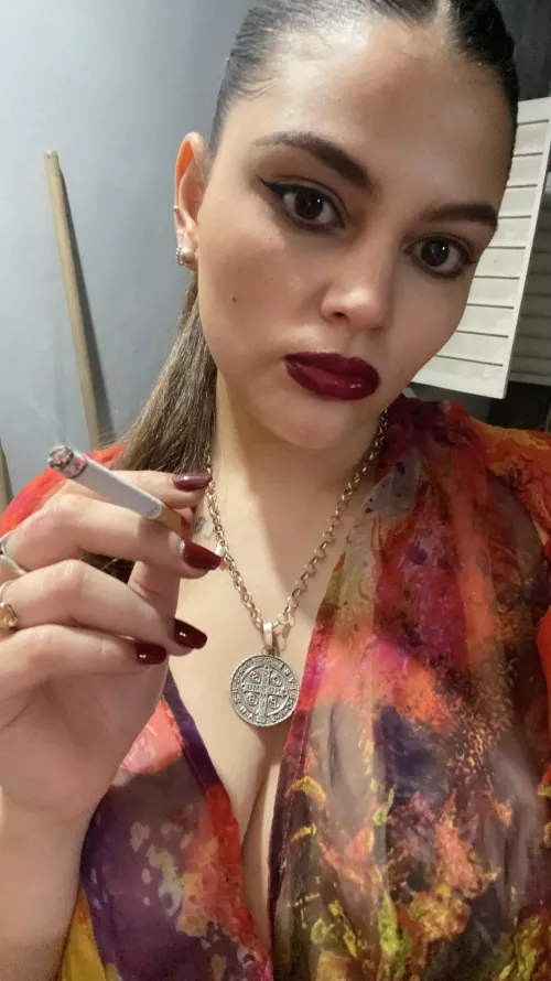 Come get me and let's smoke together 🔥. by Sweet_Amira_932