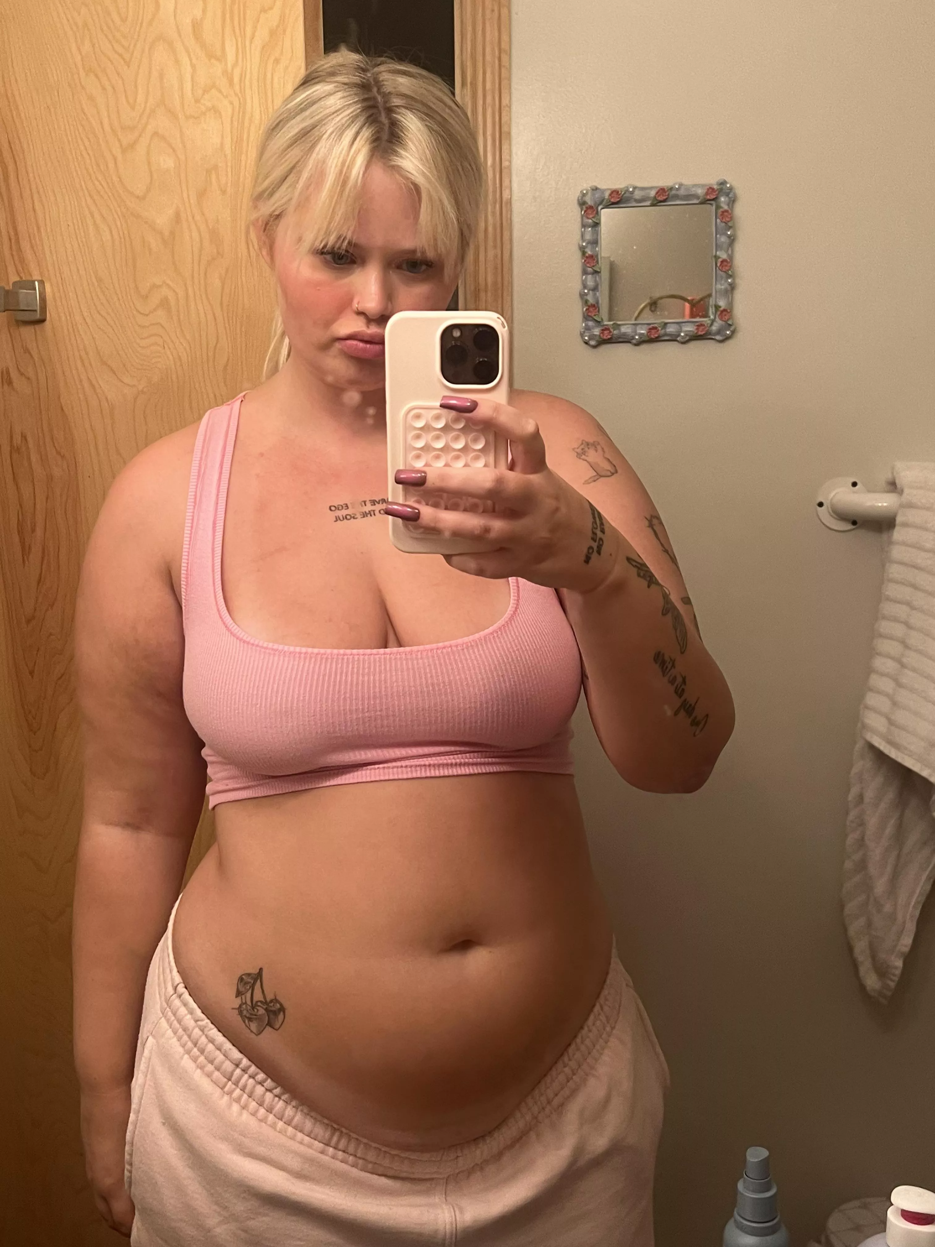 Do I look good bloated? posted by wispy_girlwa