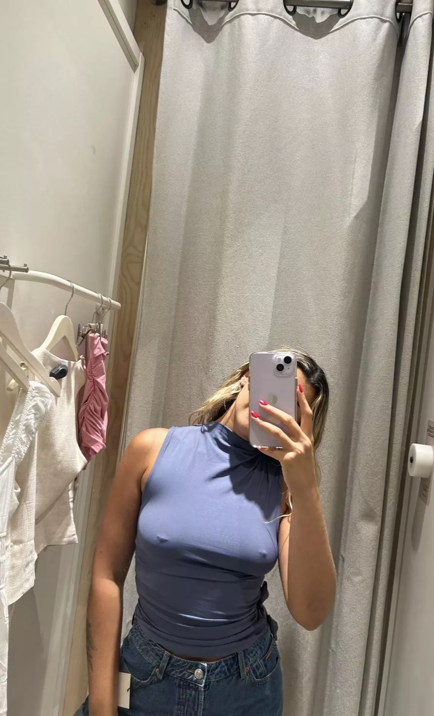 Fitting room pokies posted by ripemangobaby