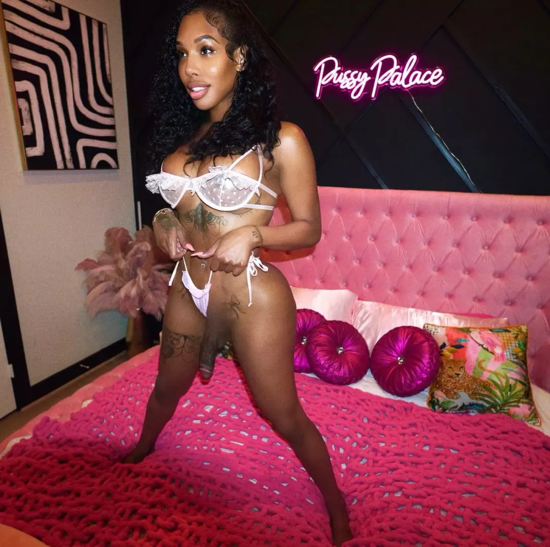 Get on your knees  posted by TSparrisXXX