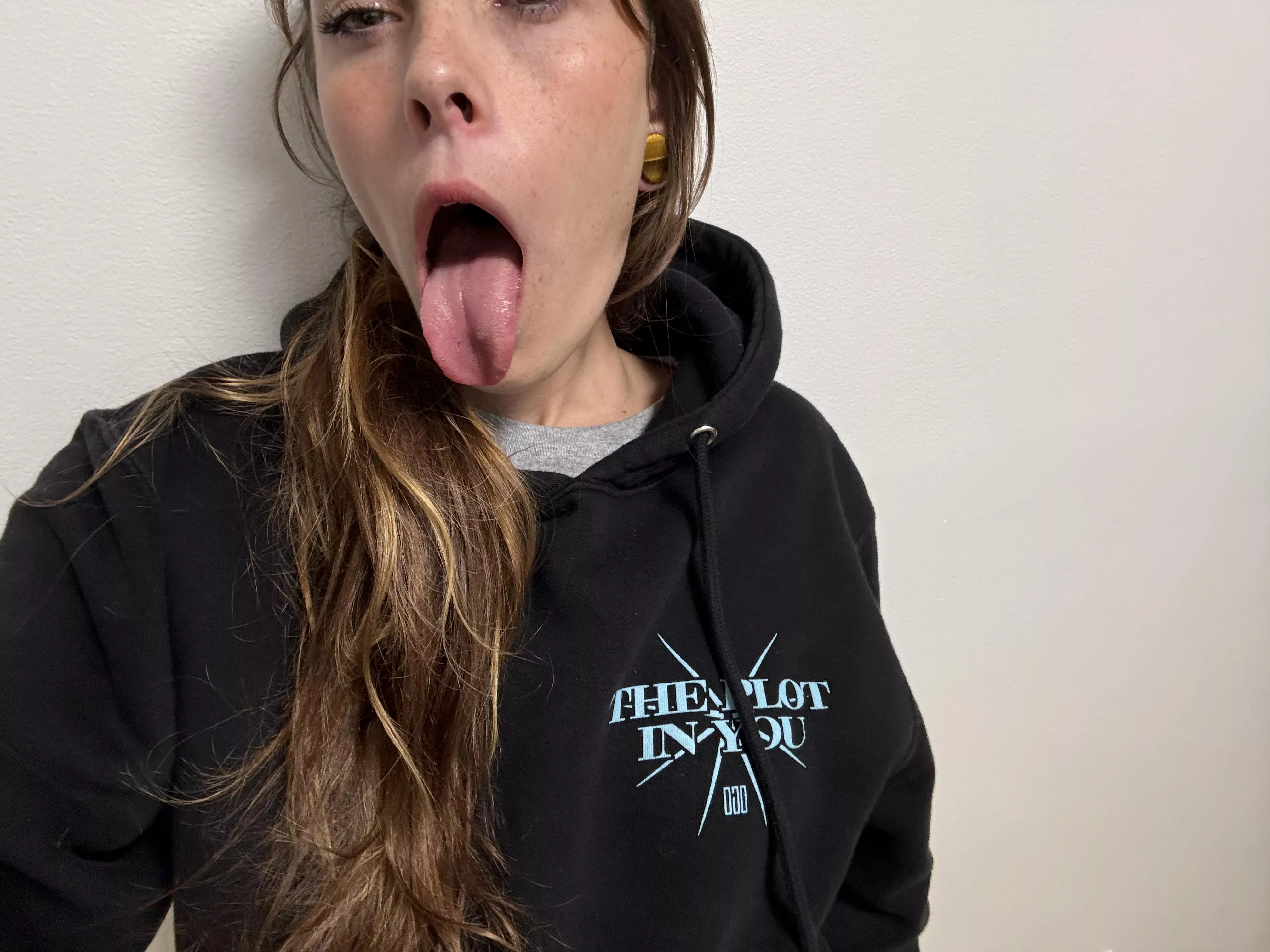 Happy humpday baby posted by BeezyGee423