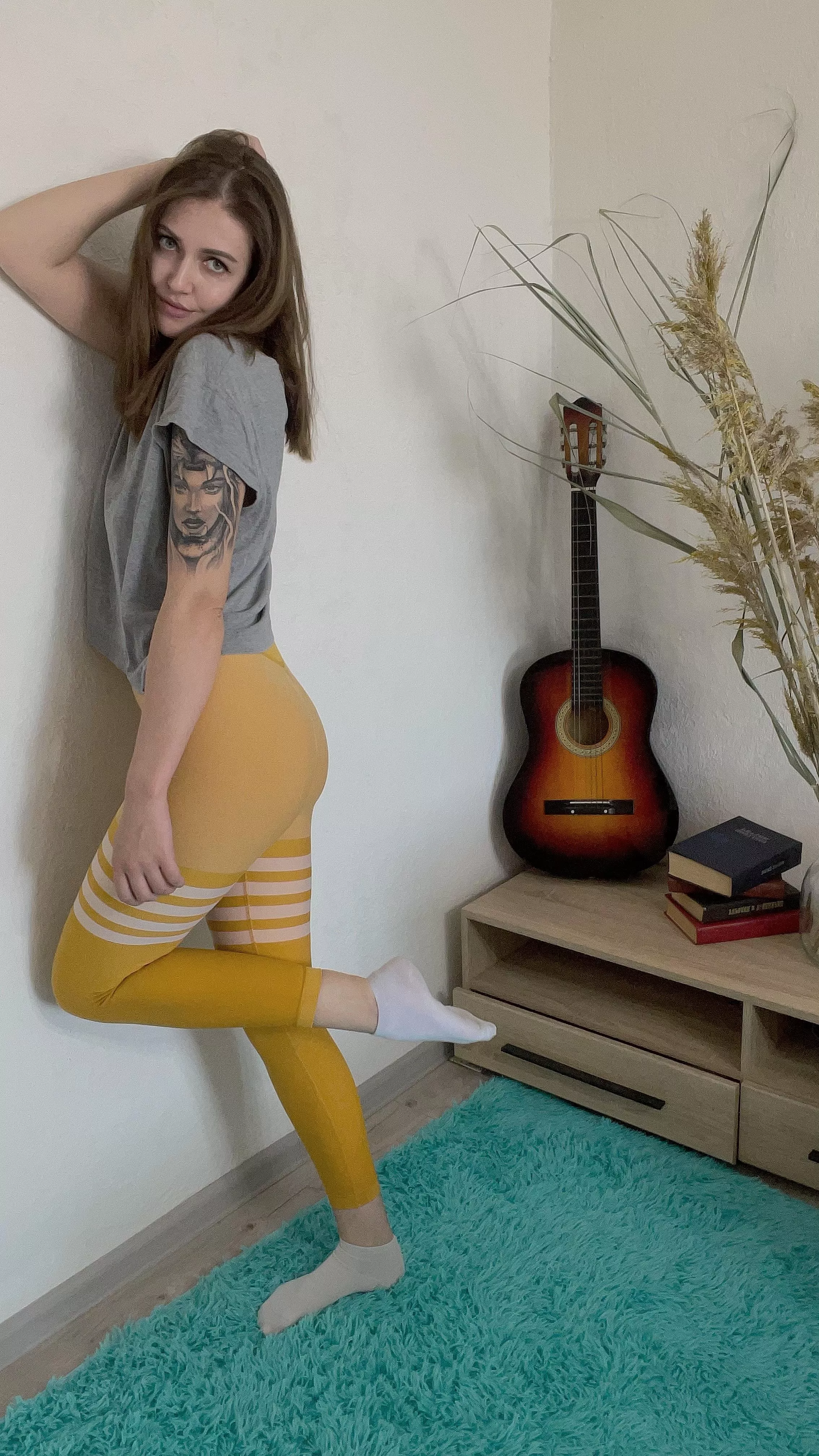 I can workout better at gym without panties posted by megan_vikkk