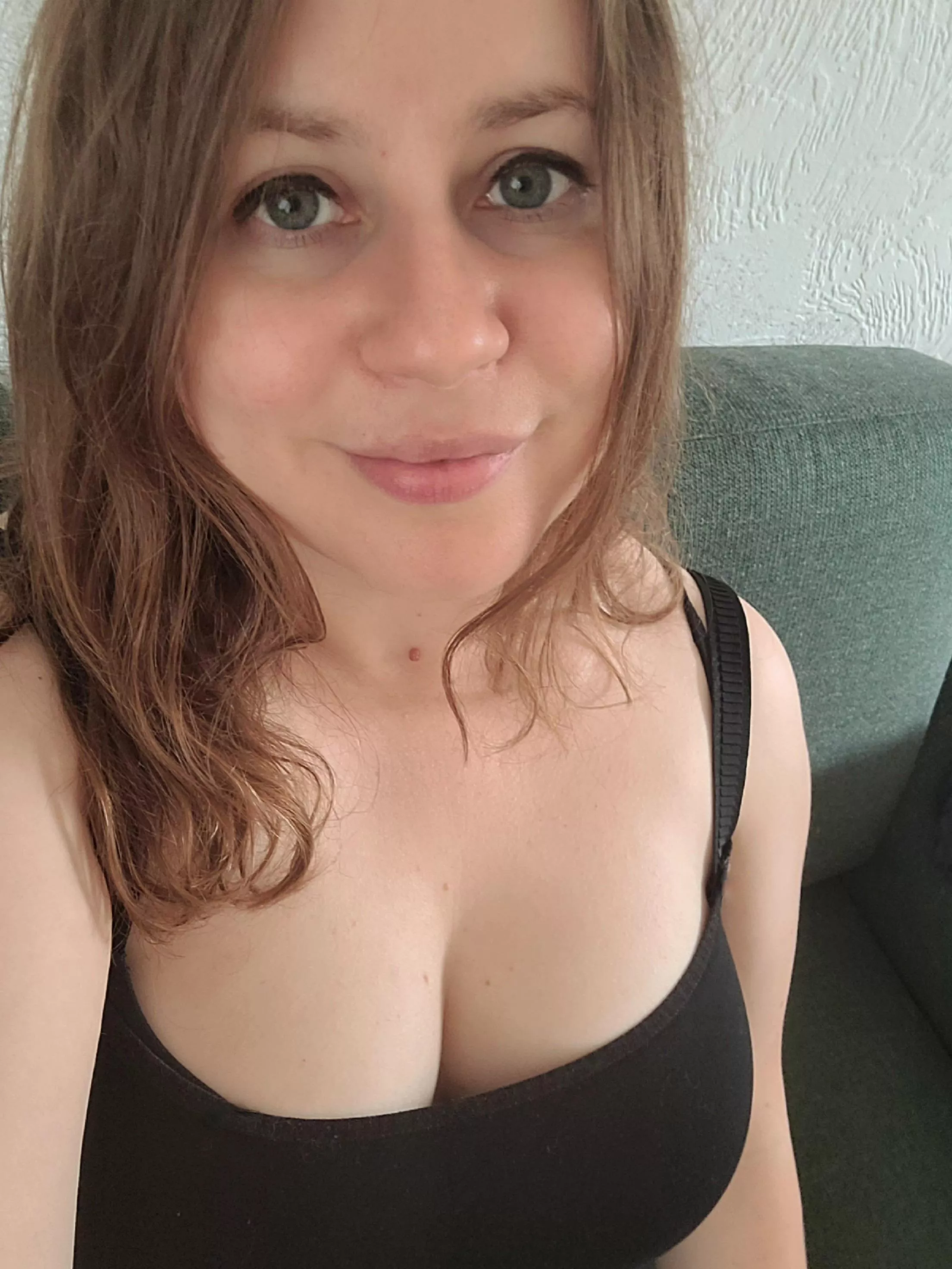 Me, wishing I'll one day meet a sweet dude to watch lotr extended with on a rainy Wednesday  posted by Niamh-Emerald