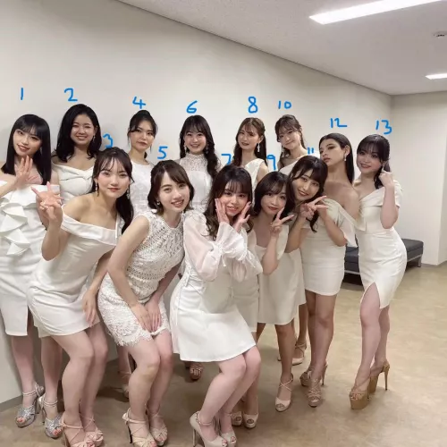 Pick a japanese girl by HeavyHerd