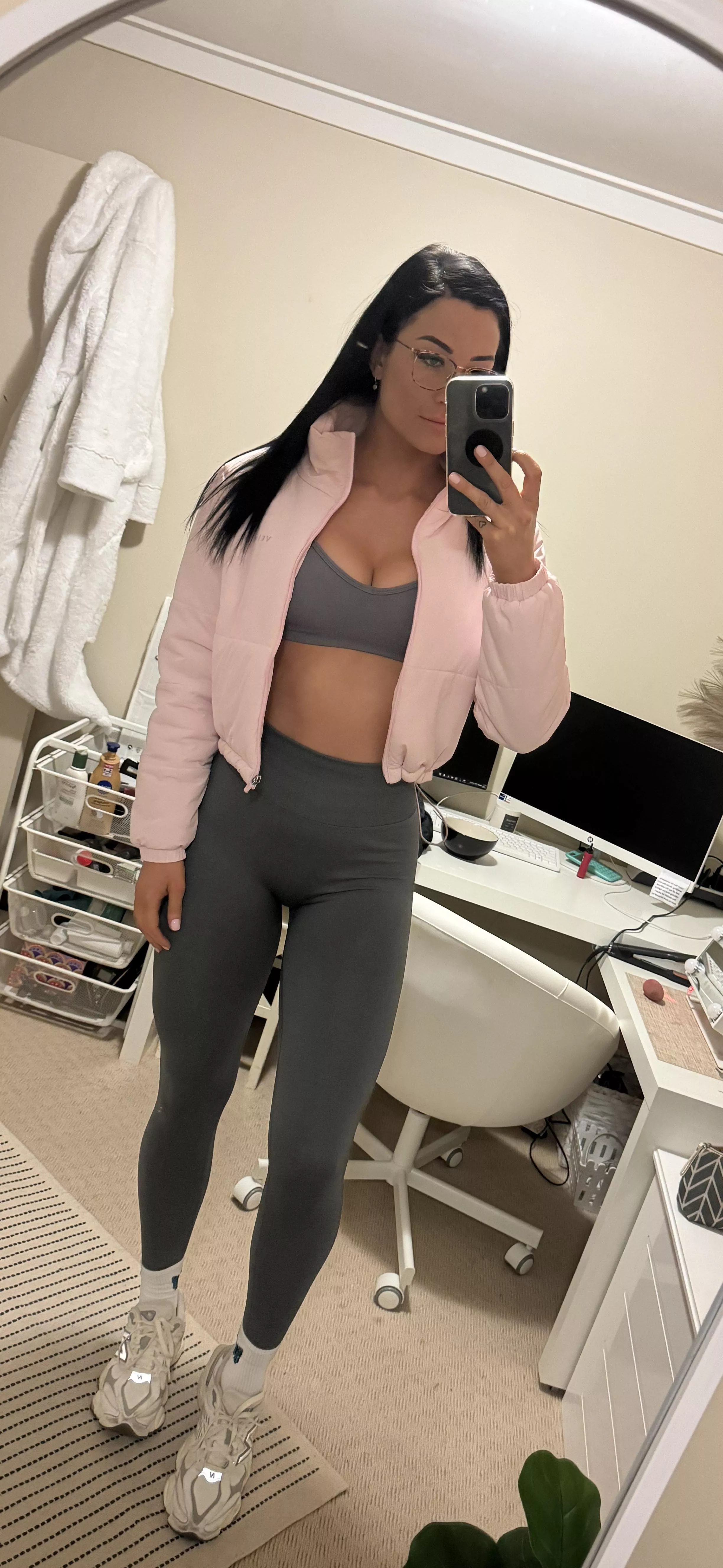 Trying to find a man who likes my style posted by SaffronSunflower_