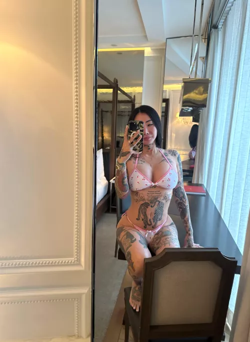 Can you handle my tits better than my bra can?  by maggie2wet