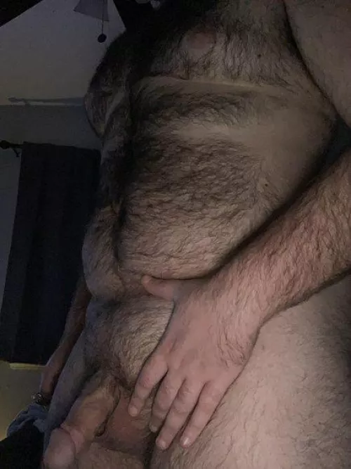 Do women like chubby guys? 🤔 by bigchizzy21