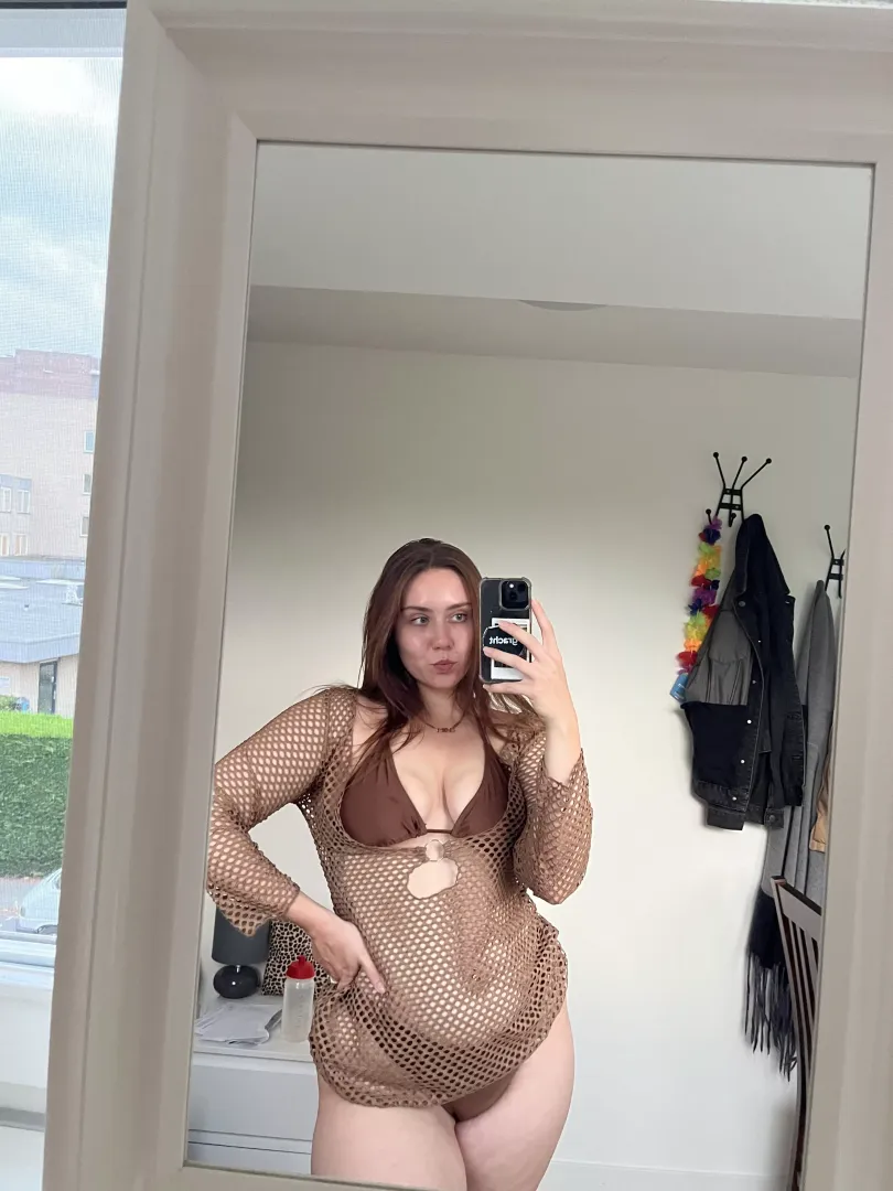 Do you find my thick body cute or a turn-off?  posted by annnamey