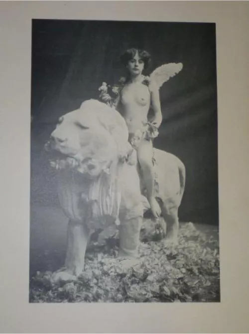 French Studio nude by East_Side_Kink