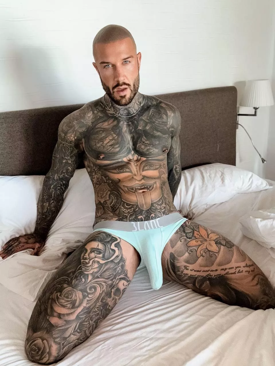 Hope you like this picture  posted by Soft-Dependent639