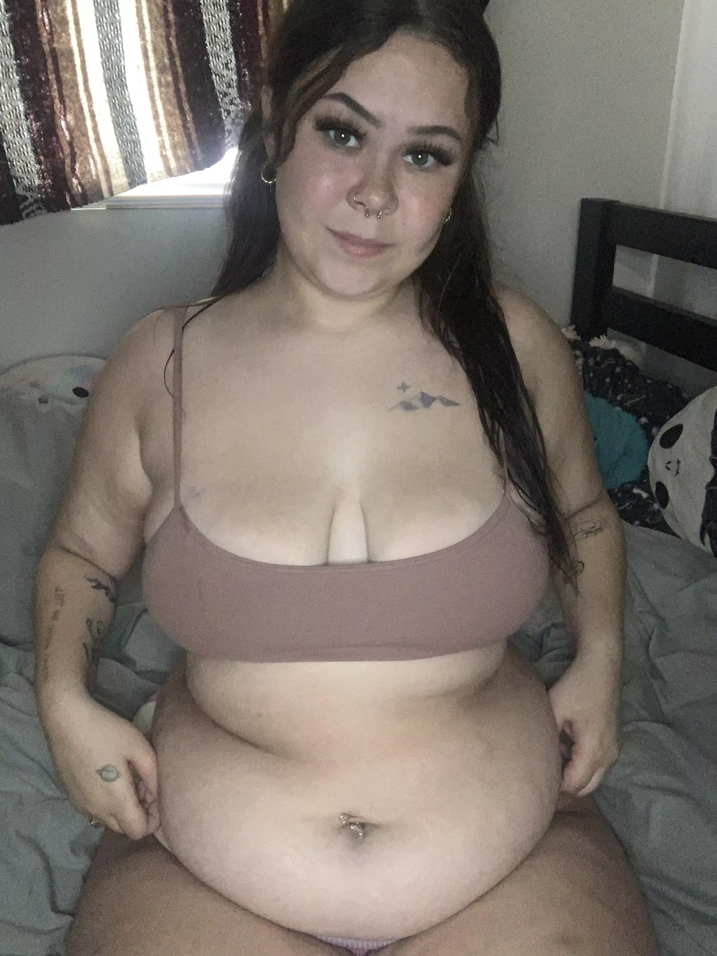 i love being fat :) posted by nessgrace