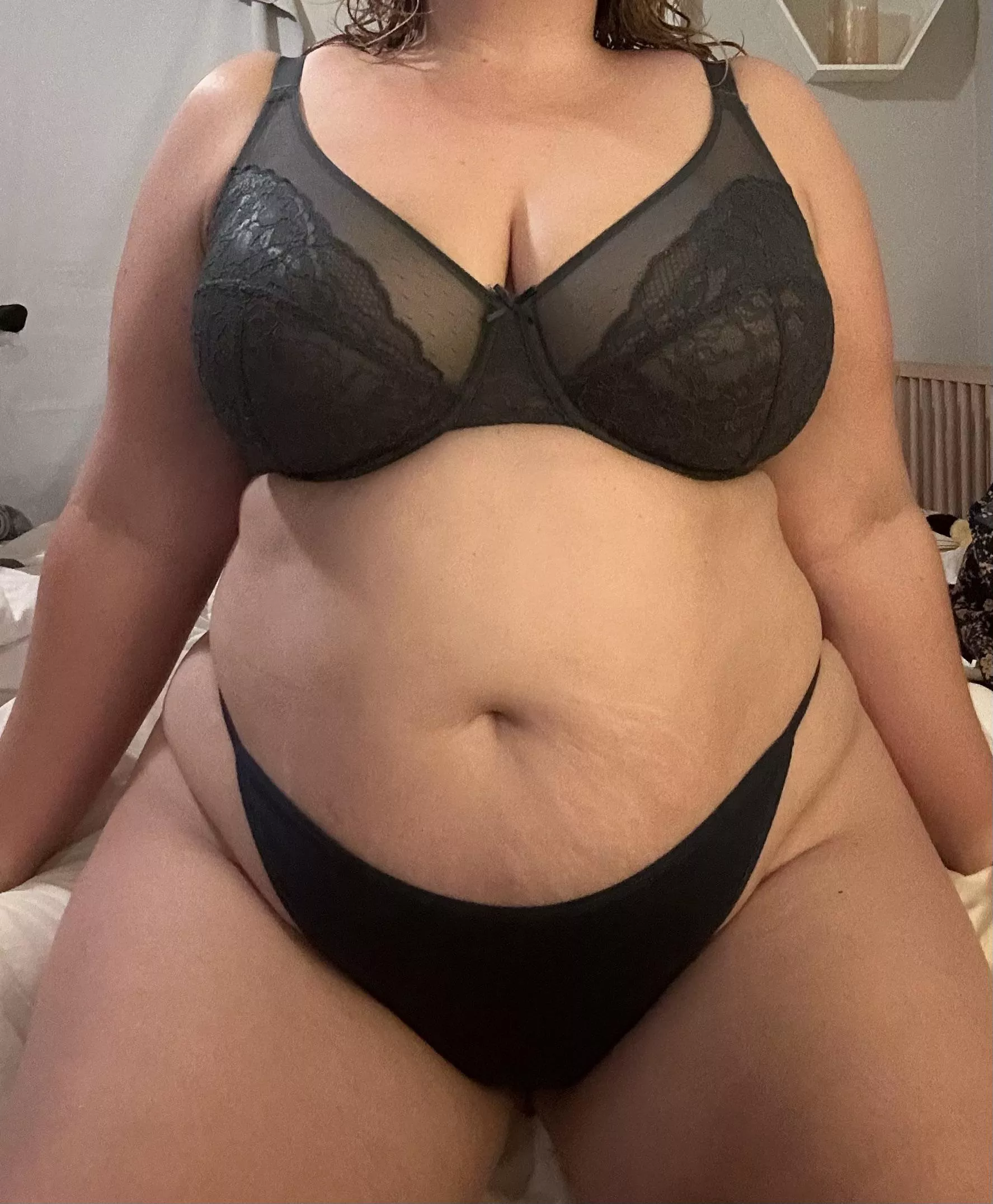 I think I’m considered thicc 🤔😏 posted by Discrete-Petite