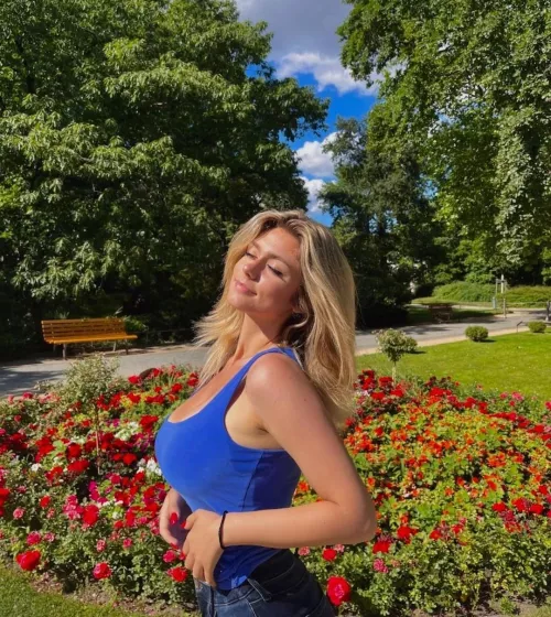 met her in the park by dngslng