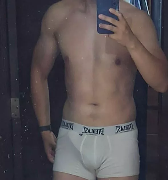 Morning selfie  posted by chango542