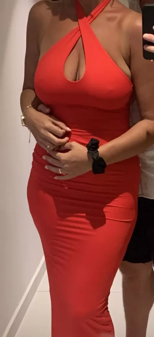My wife‘s revealing dress by Albaniancouple
