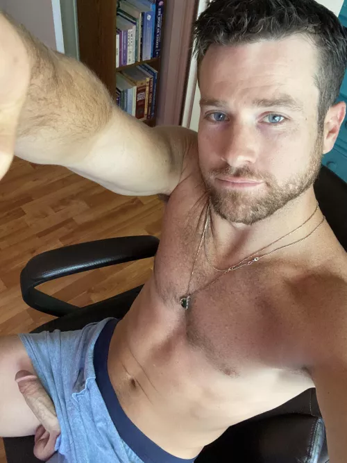 Things are looking up!  by tantrichealing44