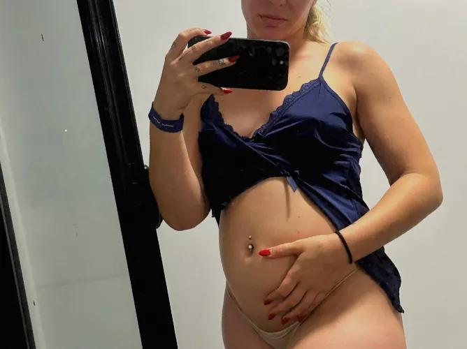 Today I'm stuffed from eating a chocolate cake by AngeliccPetals