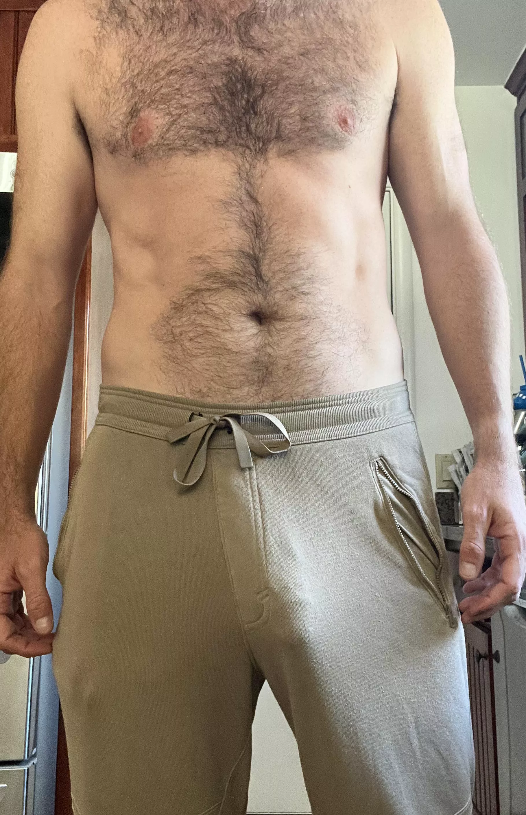[37] This is acceptable out in public, right? Just gotta throw on a shirt and it’s off to the coffee shop I go! posted by Gentlefreak2024