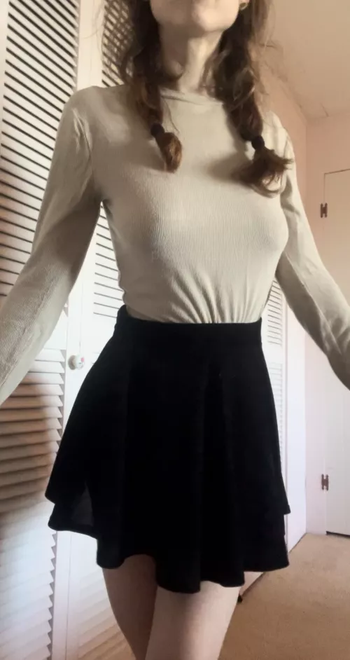 Comfy in a skirt and sweater, loving today's vibe [F] by pikablizzardd