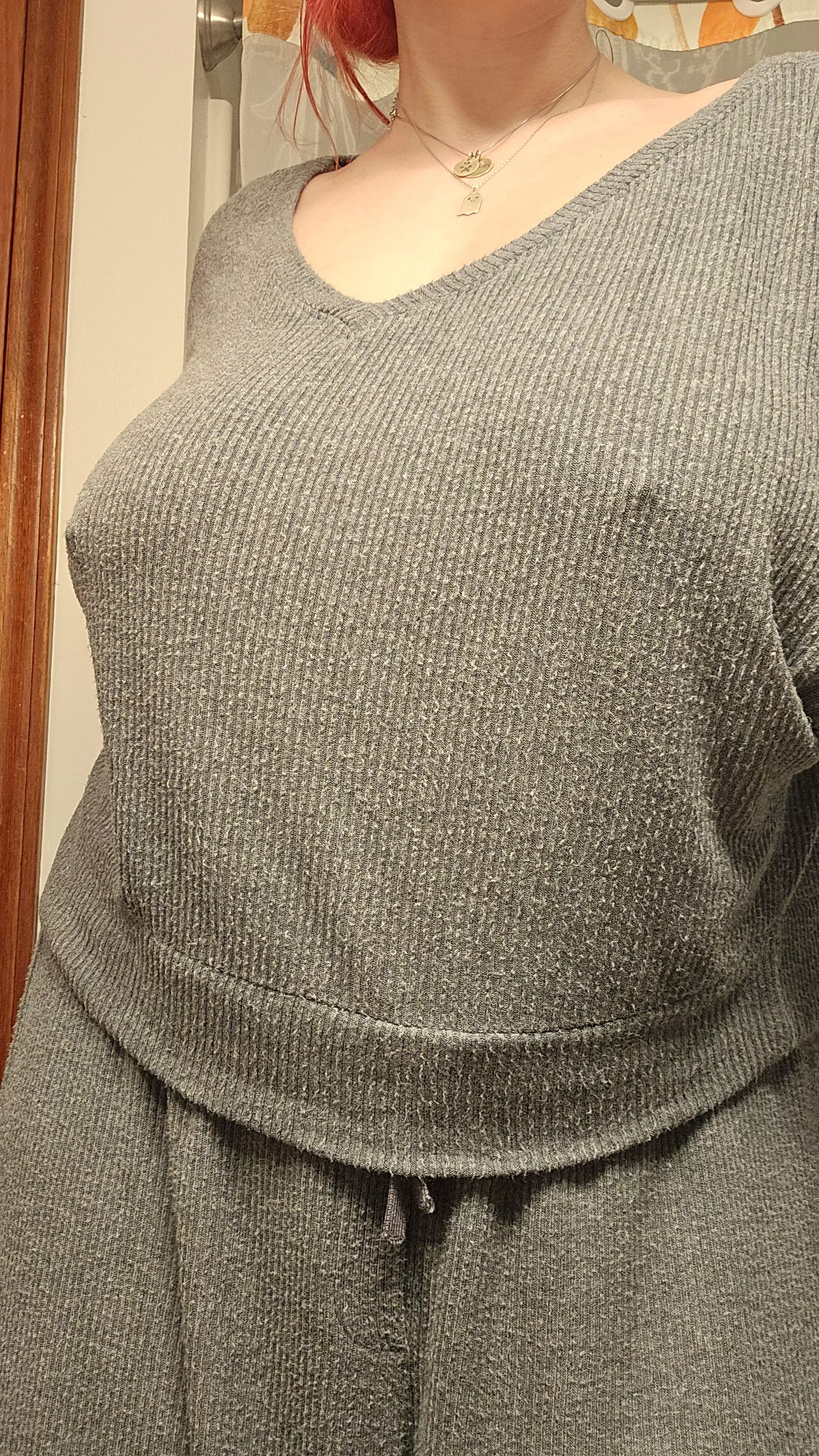 Cool days and cozy clothes  posted by SatanicFruit-Loops