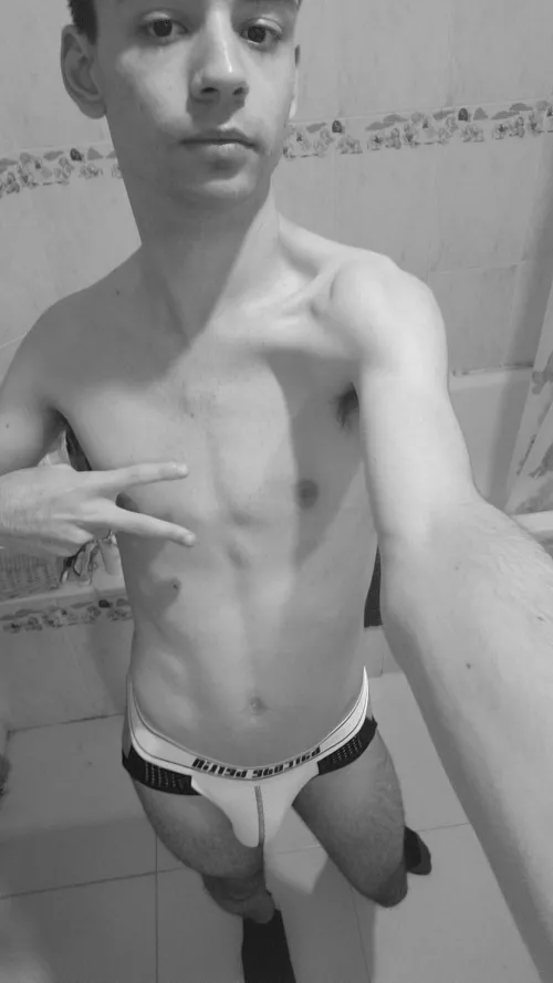 Hiii 😇 by Sharky1927