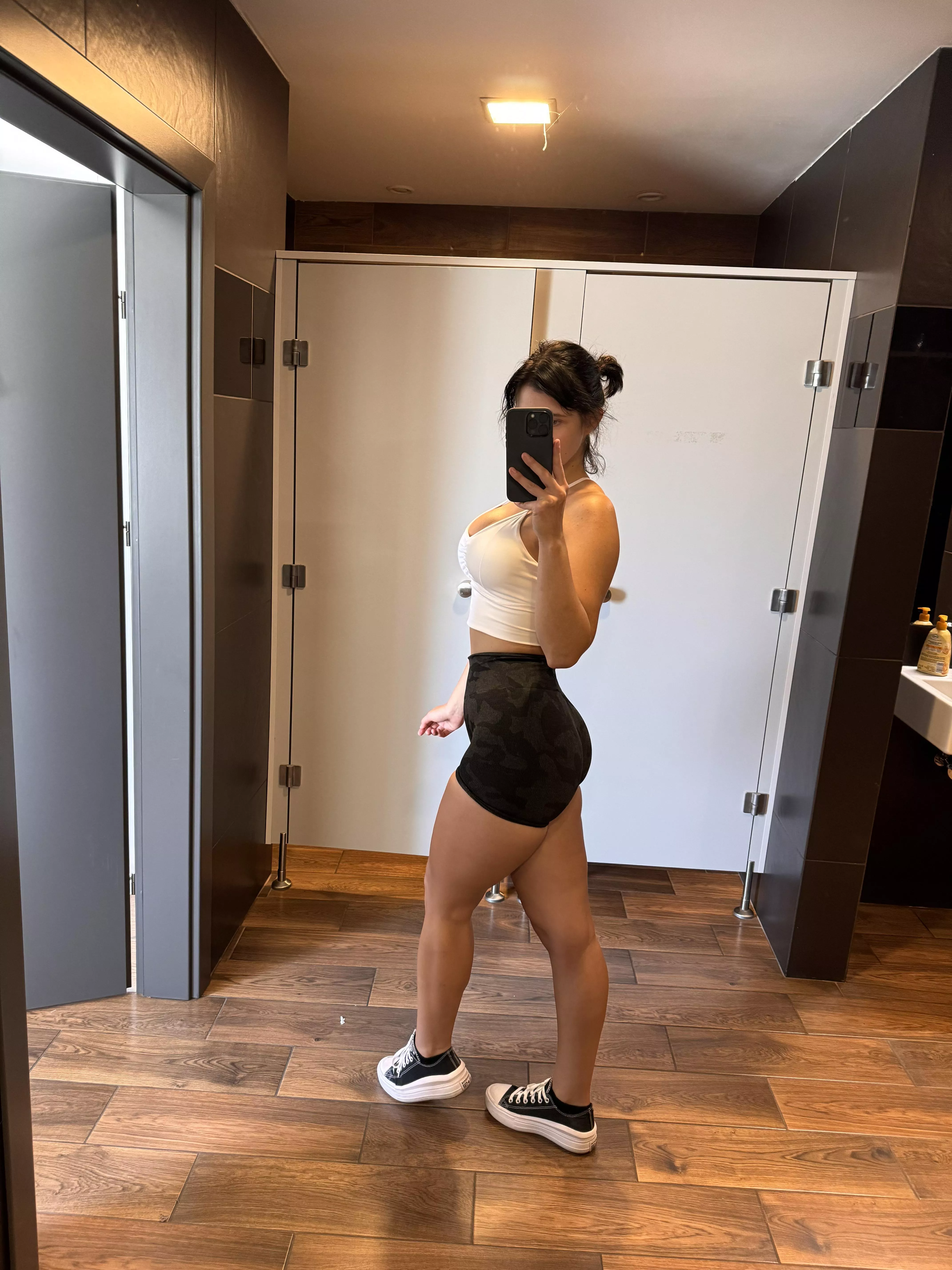 I can crush your head posted by mikomiaumiau