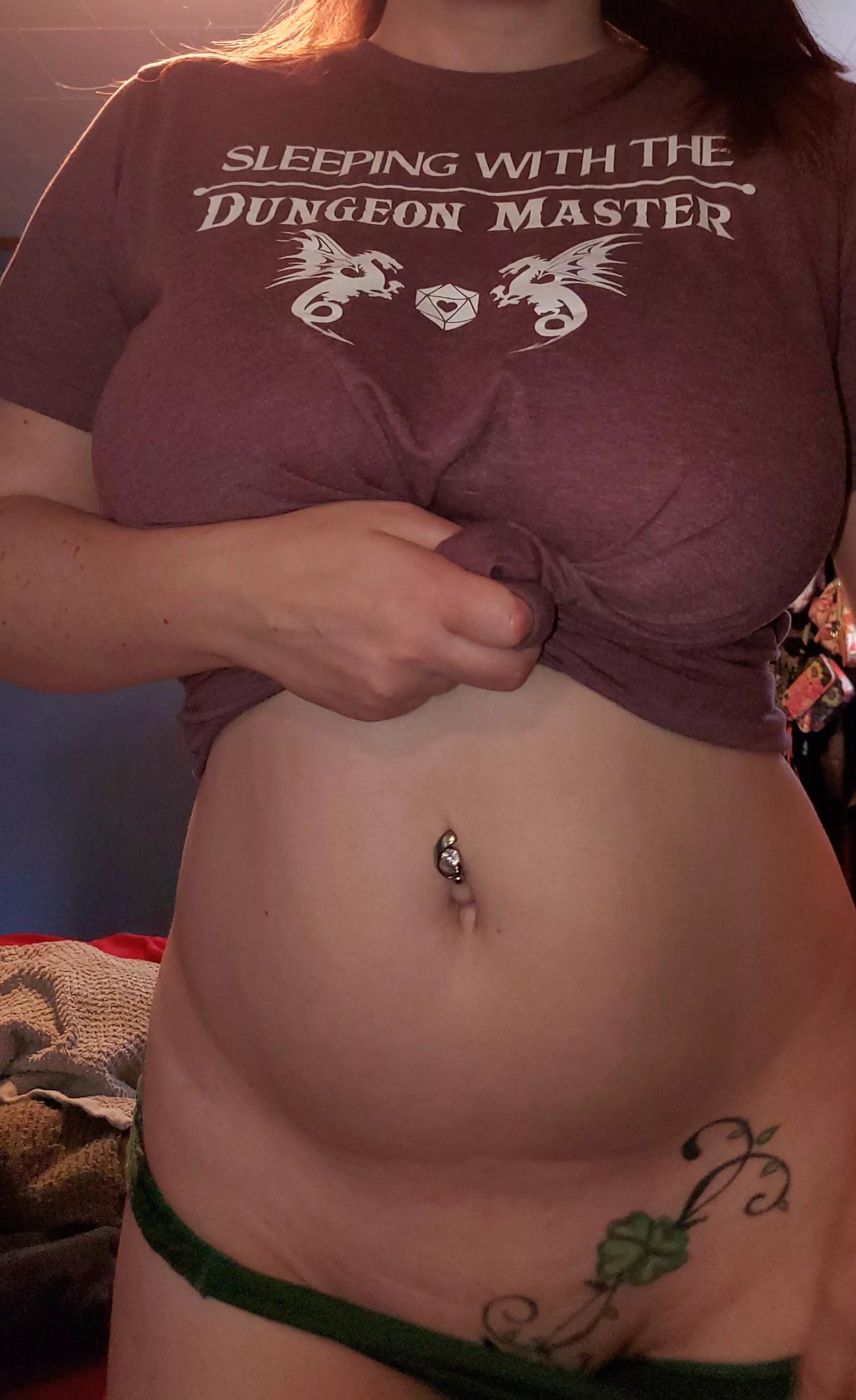 I'm hot for Dungeon Masters! Roll to seduce! posted by Daddys_Slut86