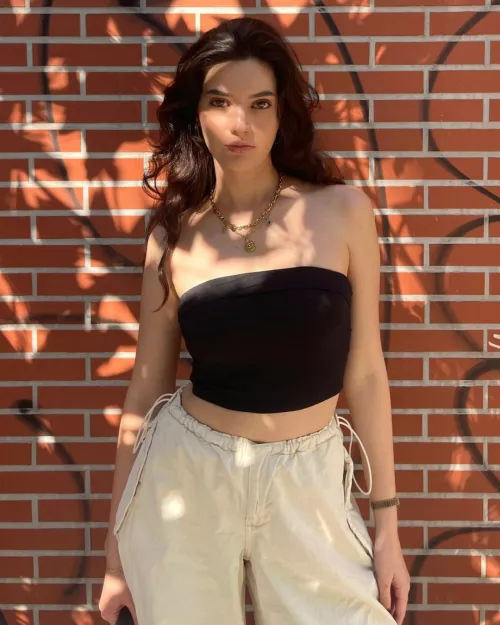 Sexy Sanem by Head_Collection_6232