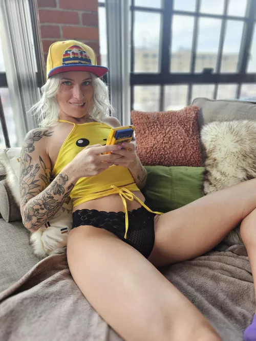 Would you be my Gameboy? by _MyLittlePanda_