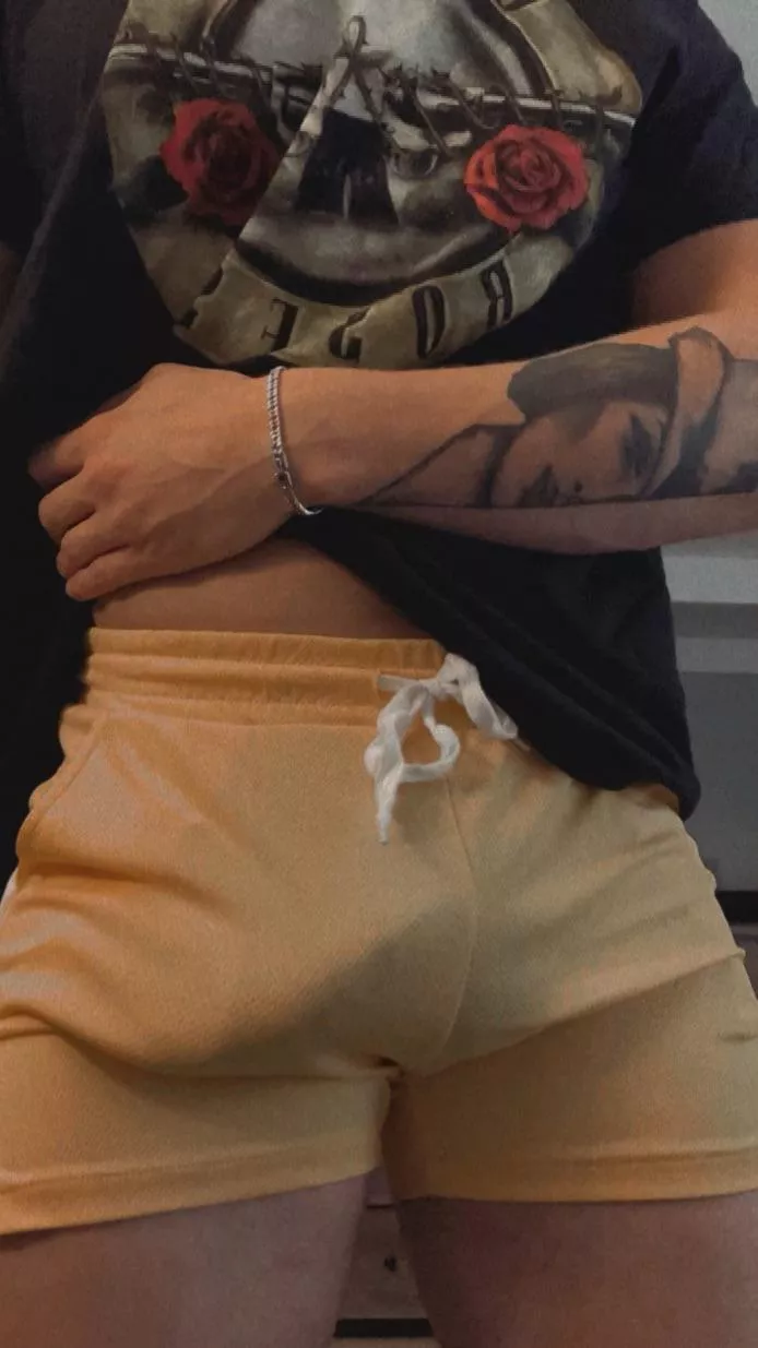 (23) I Don’t think I can wear these out posted by Throwaway5776789