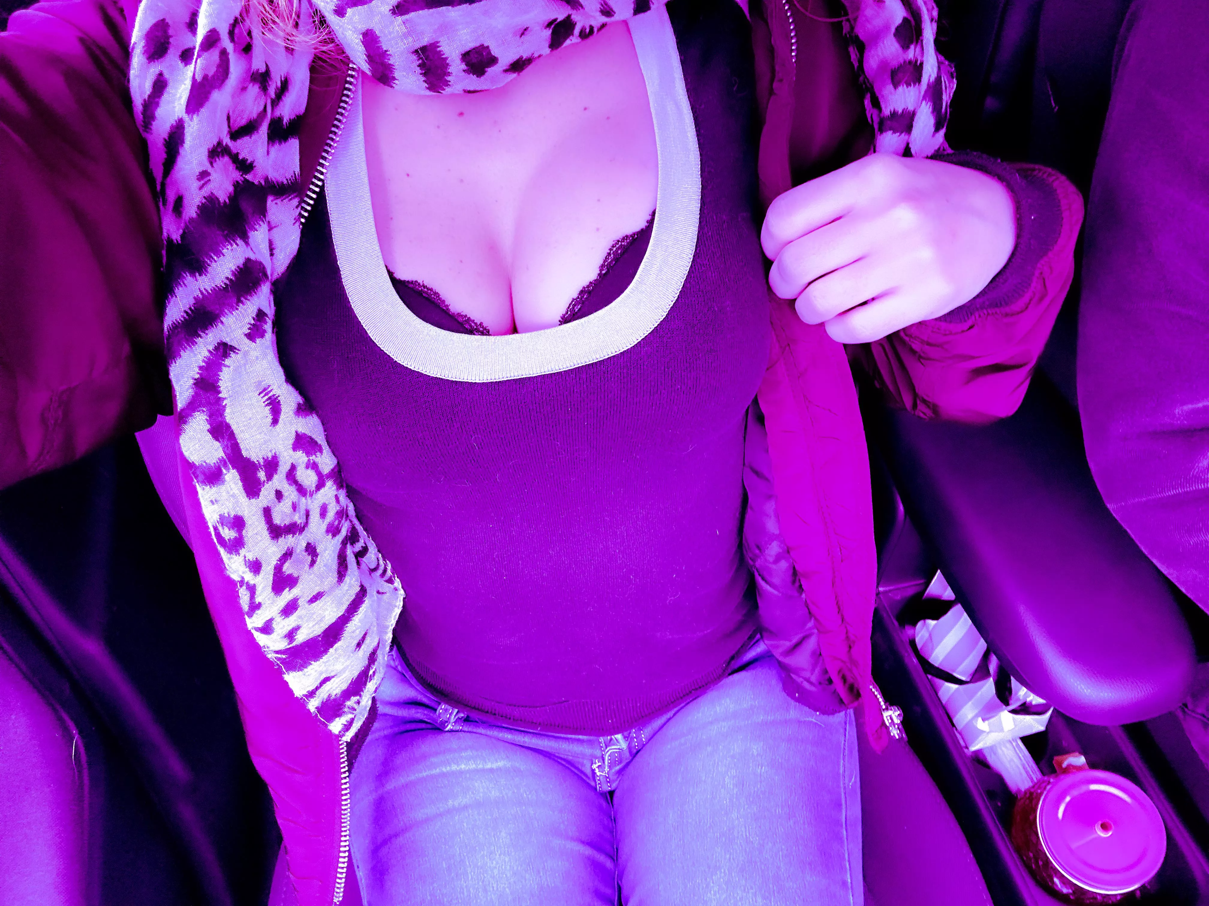 a little car ride? posted by LunaValentina01