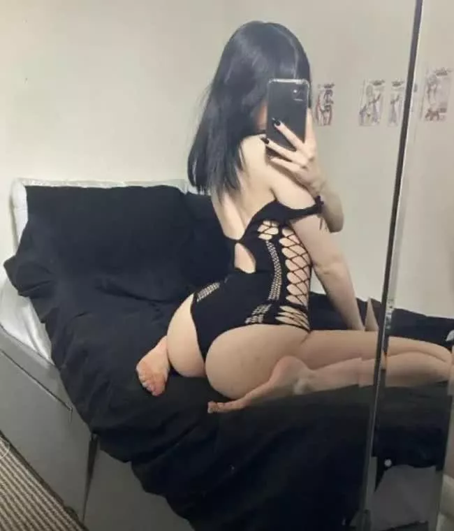 Do you have enough self control to pull out?
 posted by PeachEden