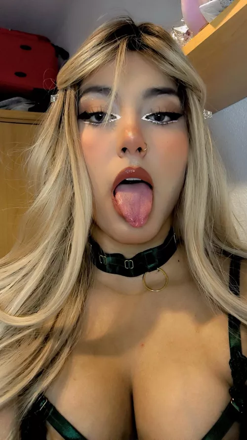 I'm horny right now  by Intelligent_Bee3808