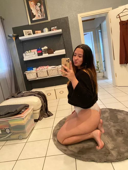 My body needs to be stretched out by SexyxRae