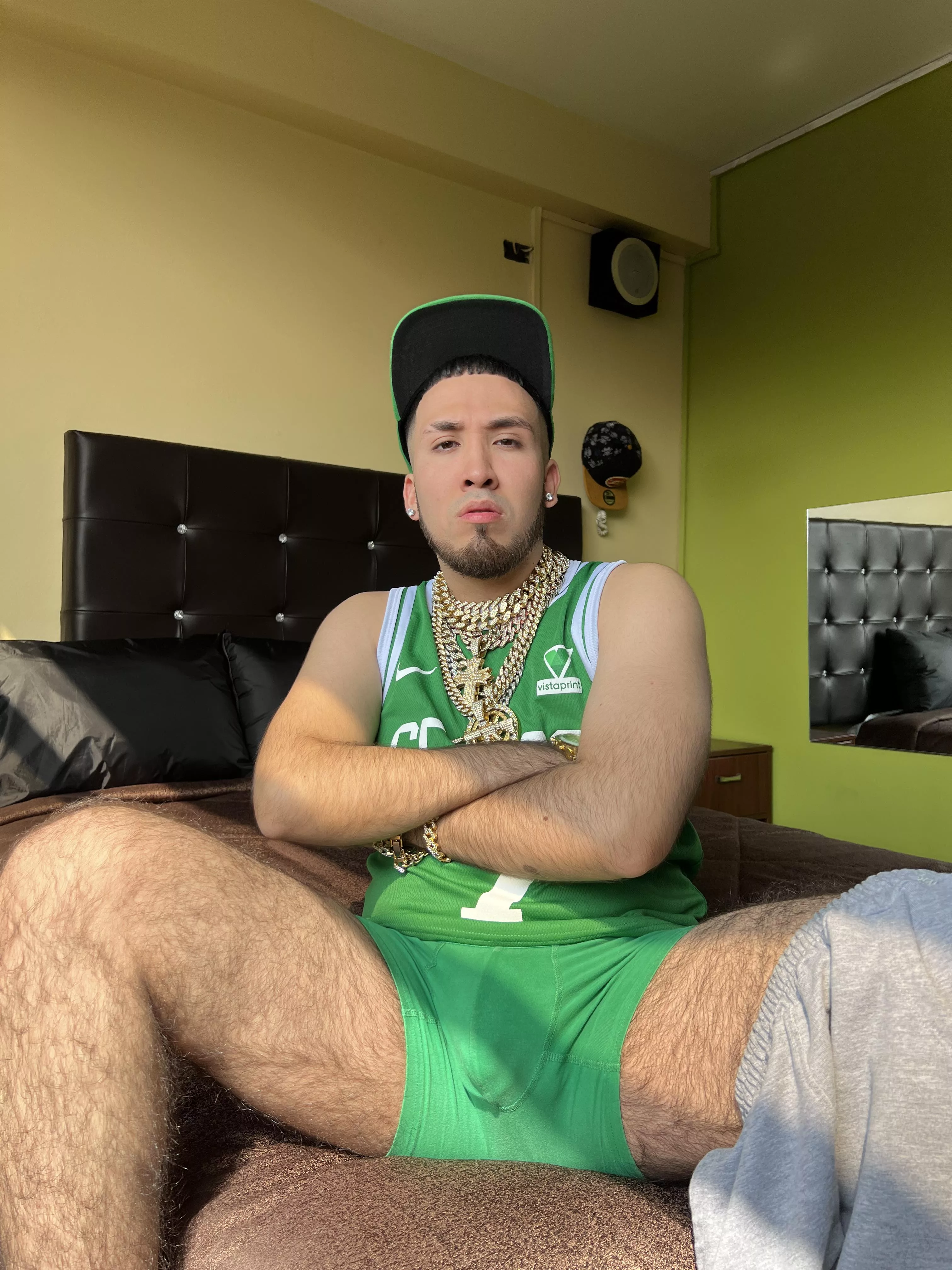 On a scale from 1 to 10 how hairy do you think my legs are? Be honest  posted by ronaldocutemessi