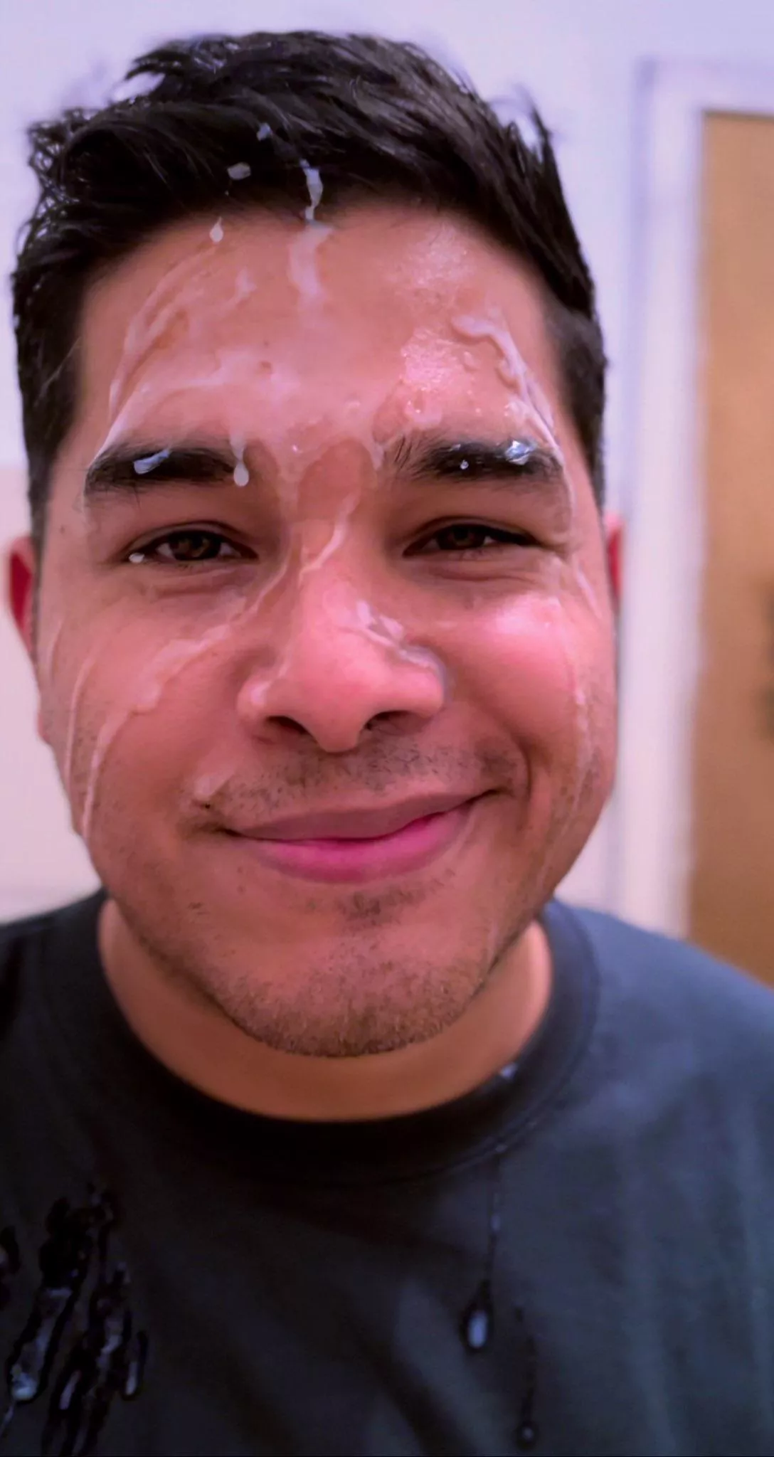 Only one thing makes me happy .. CUM ON MY FACE  posted by Face4SpecialCream