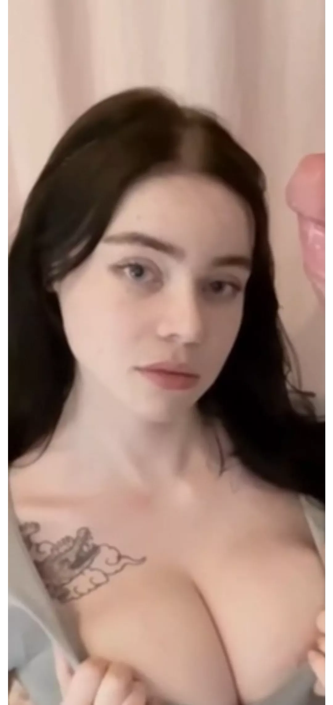 WHO IS SHE? Name please? posted by luv_vik