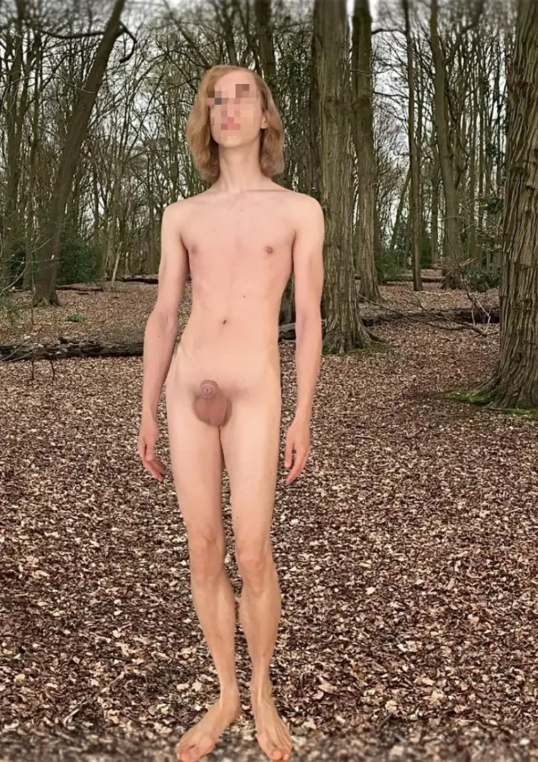 Who'd jerk me off in the woods? posted by helix418