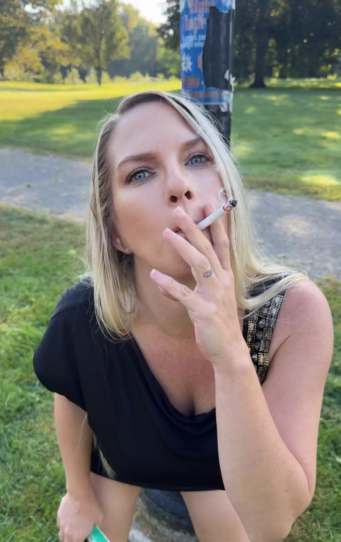 A big drag posted by TheRaven_and_Poe