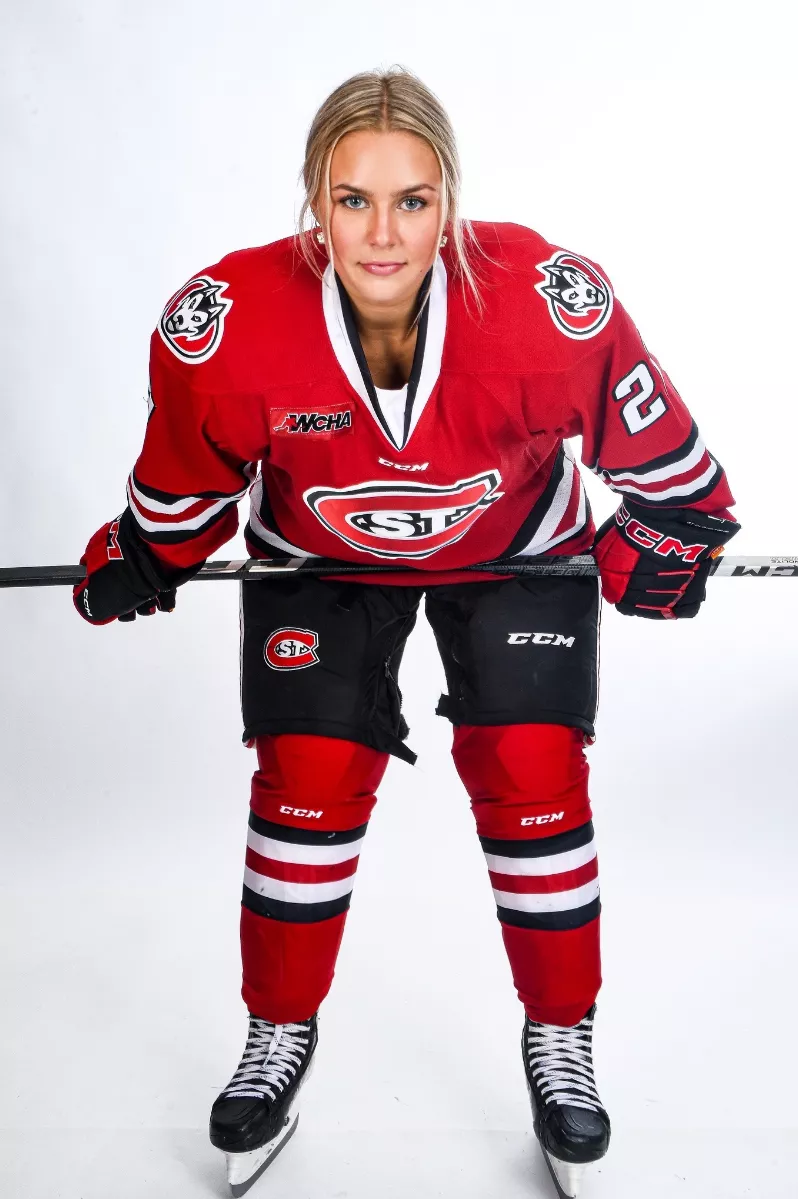 Avery Myers posted by Packaryammy