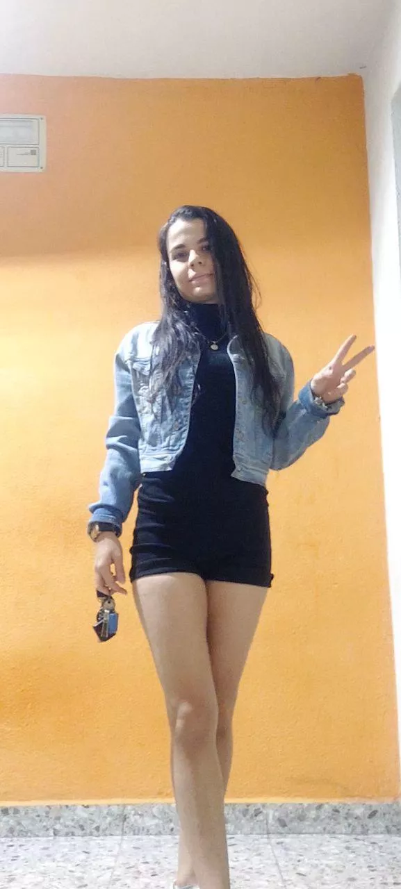 Classy and sassy posted by Bianca_6431