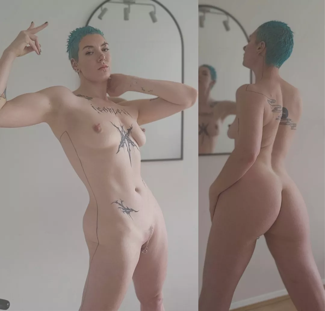 Do you like the front or back view? posted by Meowwwwxx