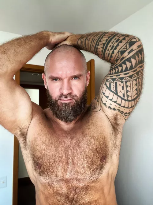 Do you like the natural smell of skin? by sergiodias_br