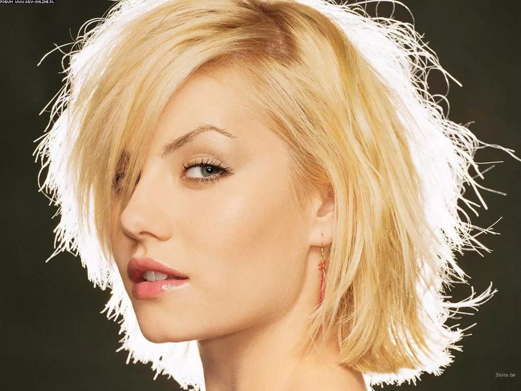 Elisha Cuthbert posted by JumpySignature5588