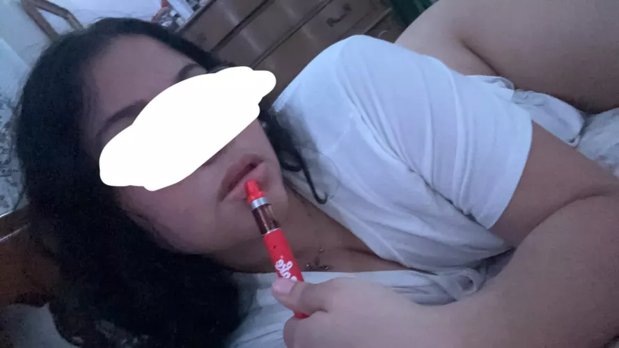 [F] just smoking this shitty cake cart lol  by Bored_Girly2124