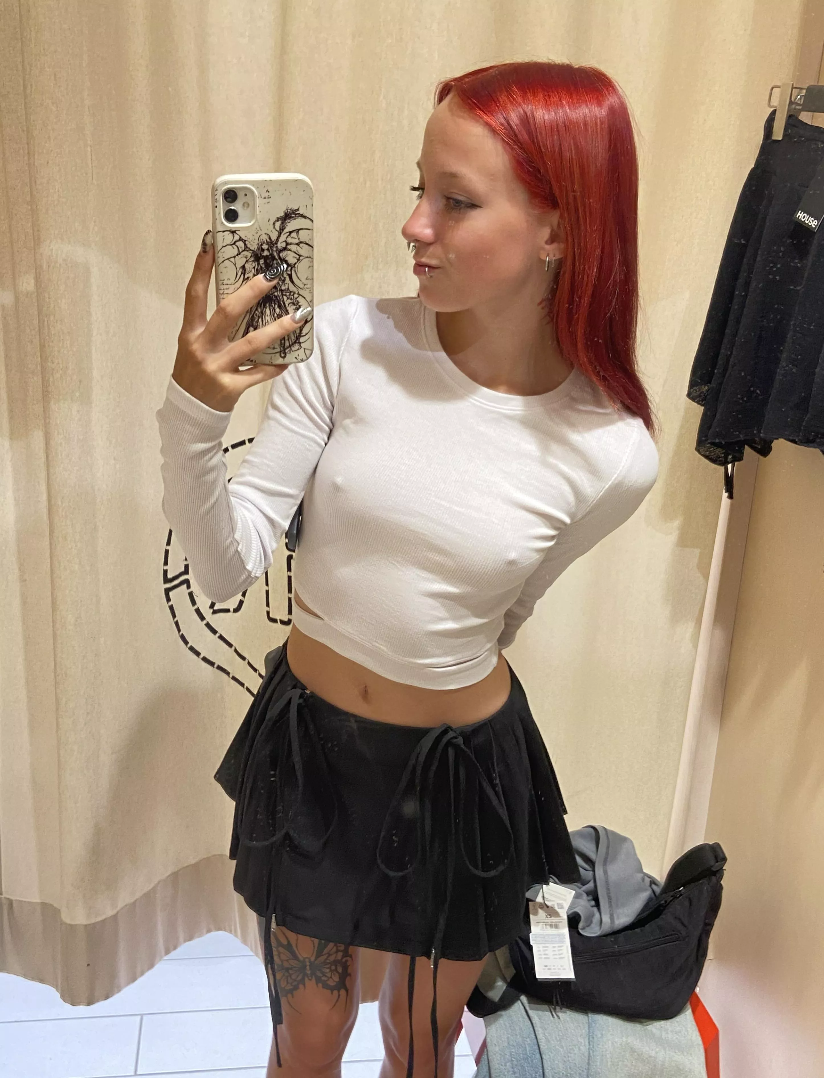 Give me lots of pussy licks and Ill be a happy girl posted by GlowingSoull